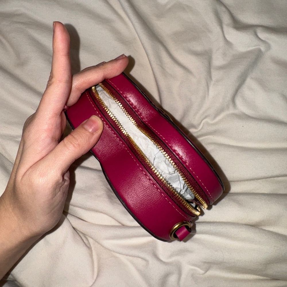 Coach Heart Shaped Crossbody Bag - Picture 3 of 4
